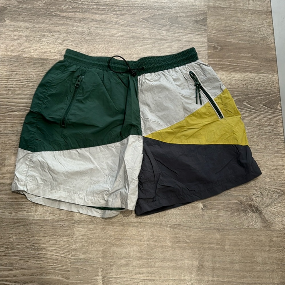 Zara Shorts - M